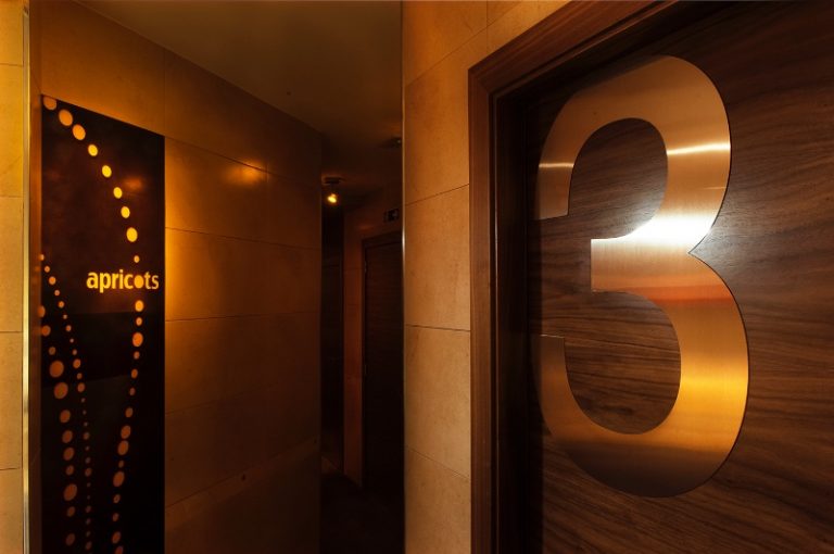 4183_apricots-corsega252-escorts-barcelona-4-1