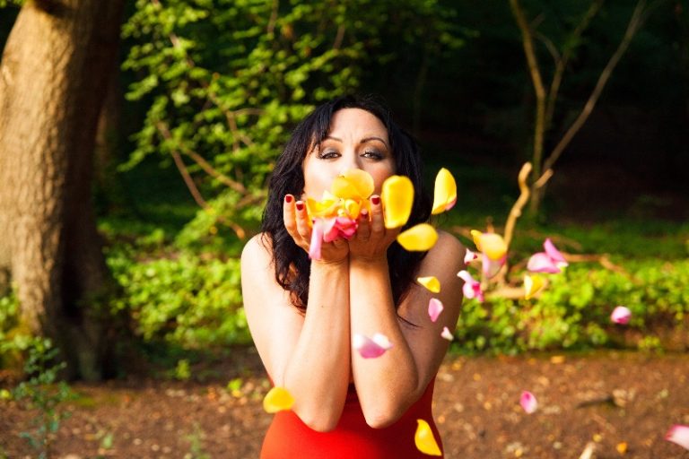 MG_0801_BlowingPetals-2