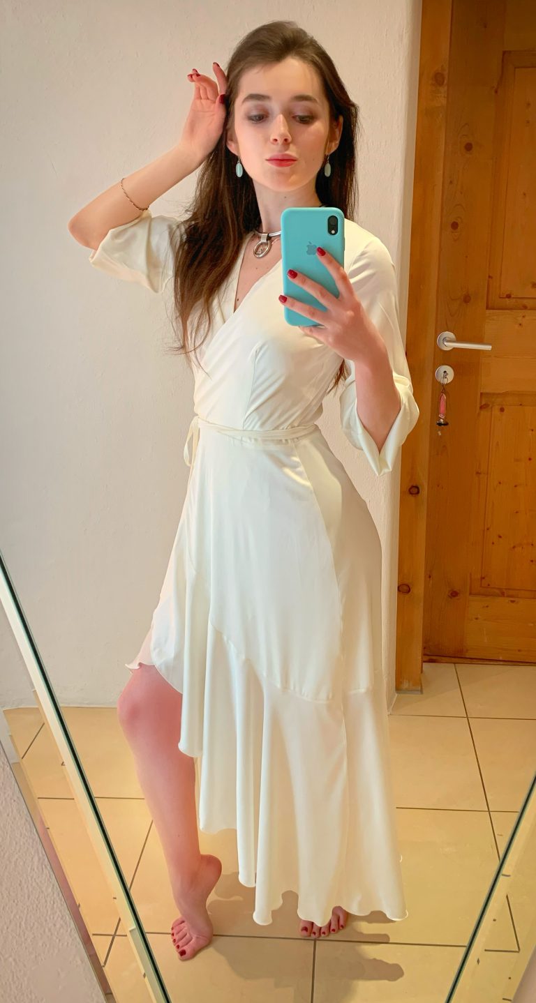 33CFE009 AD87 4786 B45B B40111733D80 768x1438